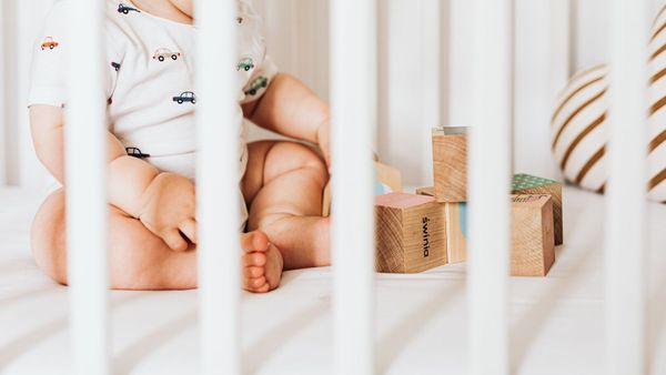 Hautes-Alpes : elle laisse son bébé de 9 mois à la crèche et tombe des nues en venant la récupérer le soir