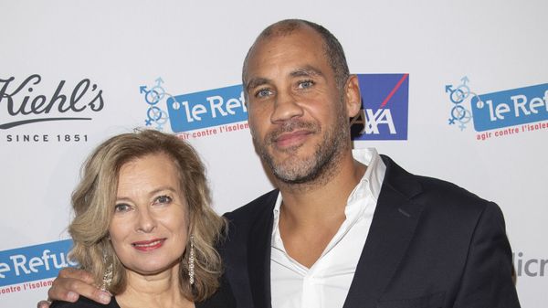 "Je suis célibataire" : Valérie Trierweiler annonce sa rupture avec Romain Magellan