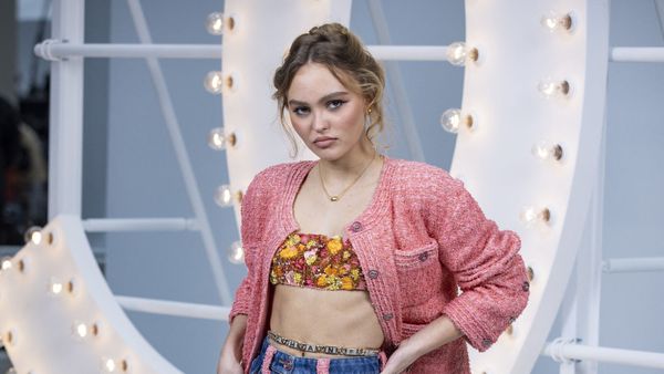 Lily-Rose Depp nepo-baby… topless : sa réponse très franche aux critiques en pleine promo lascive
