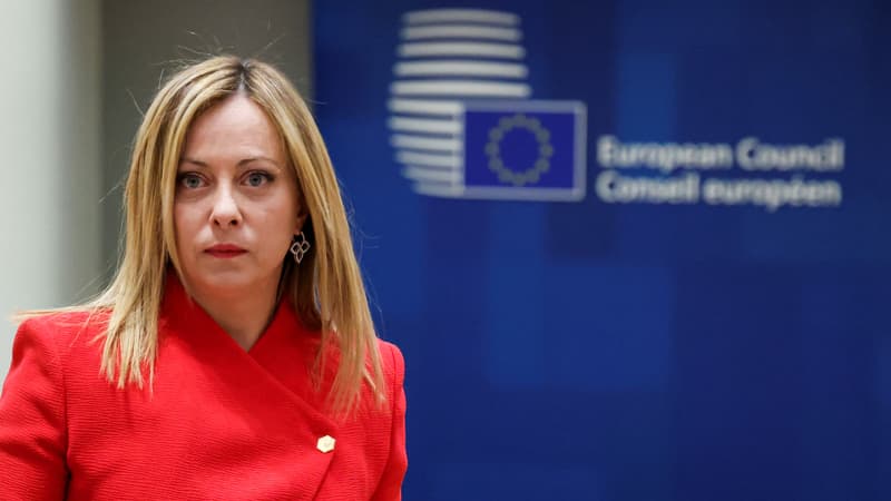 Ukraine: Meloni juge “inopportune” l’invitation de Macron à Zelensky