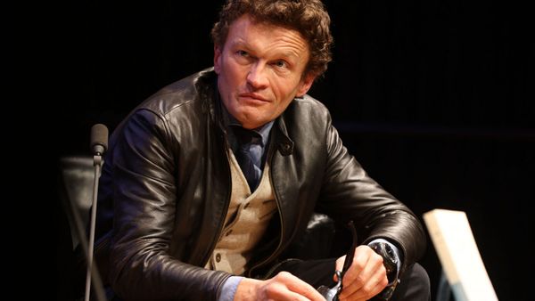 Mort de Philippe Tesson : qui est son fils Sylvain, célèbre écrivain victime d’un dramatique accident ?