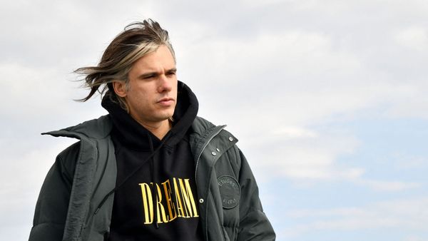 Orelsan bourreau des cœurs : une célèbre chanteuse révèle avoir été folle amoureuse du rappeur