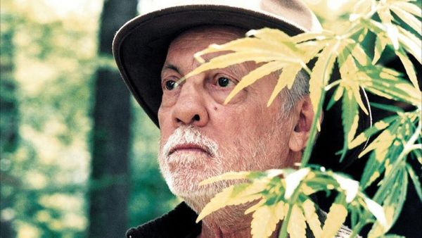 "Papa, son métier, c’était sa vie" : Nathalie Serrault, la fille de Michel Serrault, se confie avec tendresse sur son père