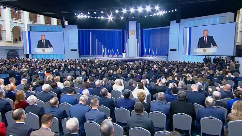 Ukraine “nazie”, Occident décadent, complot anti-Russie: Poutine sert ses classiques devant la Douma