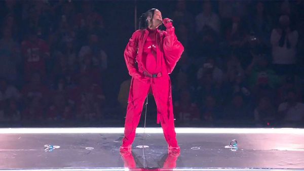 Rihanna sublime enceinte : ses plus beaux looks de grossesse