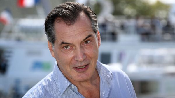 Samuel Labarthe : avec quelle actrice de Plus belle la vie a-t-il eu trois enfants ?