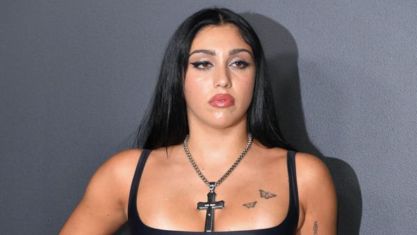 Snobée ! Lourdes, la fille de Madonna, se casse les dents à l’entrée d’un prestigieux défilé