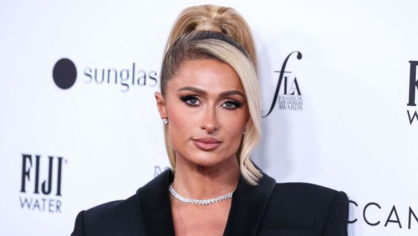 &quot;Tant de honte autour de ça&quot; : Paris Hilton révèle avoir avorté à l’âge de 20 ans