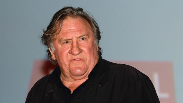 "Toujours russe" : Gérard Depardieu fait une vigoureuse mise au point, en plein "non-sens"