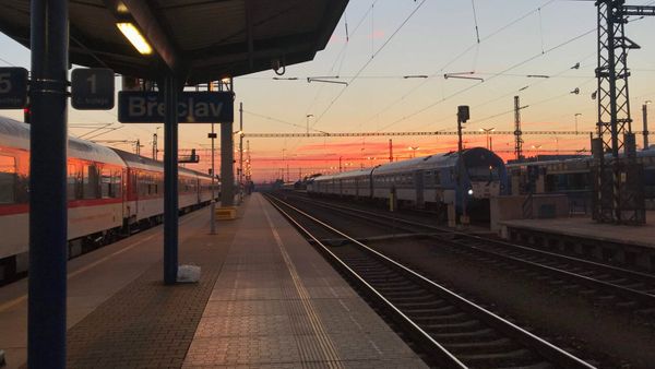Val-de-Marne : un couple se dispute sur le quai du RER, la suite est épouvantable