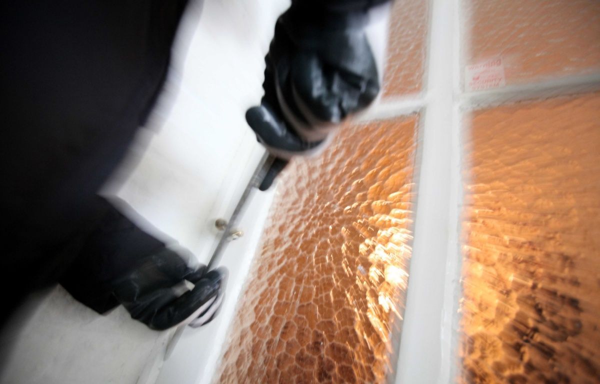 Toulouse : Une jeune fille au pair se retrouve nez à nez avec un cambrioleur armé