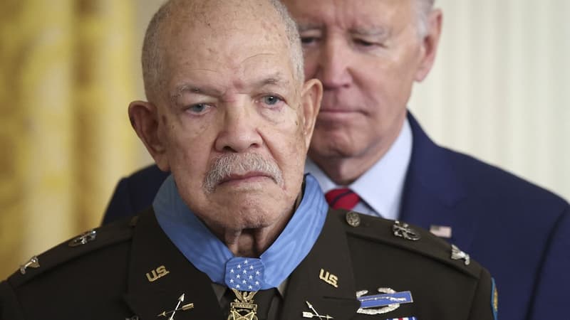 États-Unis: Paris Davis, “héros” afro-américain oublié de la guerre du Vietnam, décoré par Biden