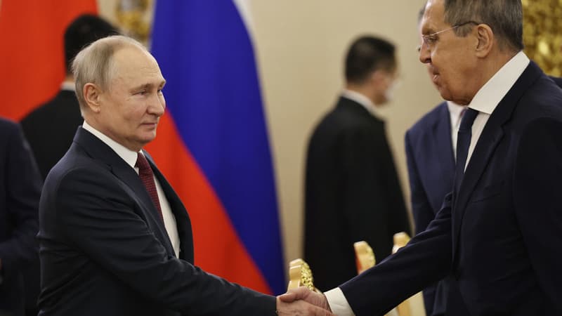 Moscou adopte une nouvelle stratégie de politique étrangère, l’Occident désigné comme “menace existentielle”