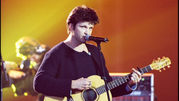 "Elle partait en larmes avec les enfants" : un ex détenu témoin des accès de fureur de Bertrand Cantat contre sa femme au parloir