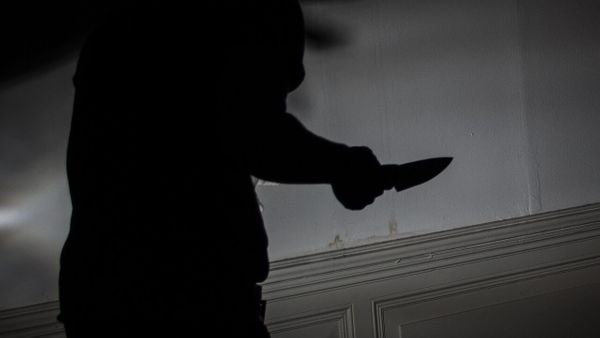 Enceinte de quatre mois, elle est sauvagement assassinée chez elle