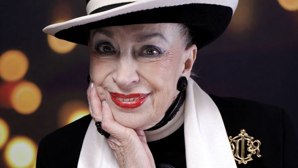 Geneviève de Fontenay : l’ancienne patronne des Miss pose avec Cindy Fabre pour leurs émouvantes retrouvailles