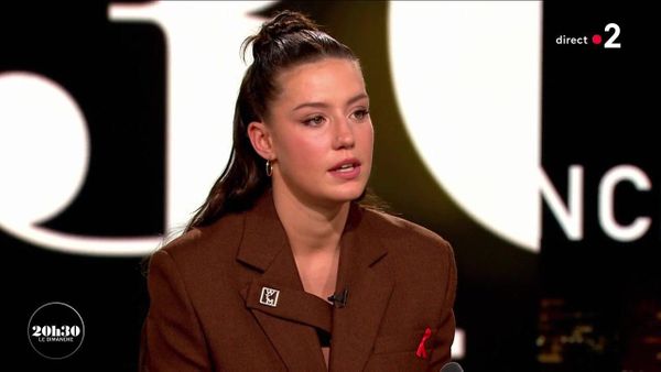 "Oh non !" : Adèle Exarchopoulos gênée par une demande de Gilles Lellouche dans 20h30 Le Dimanche