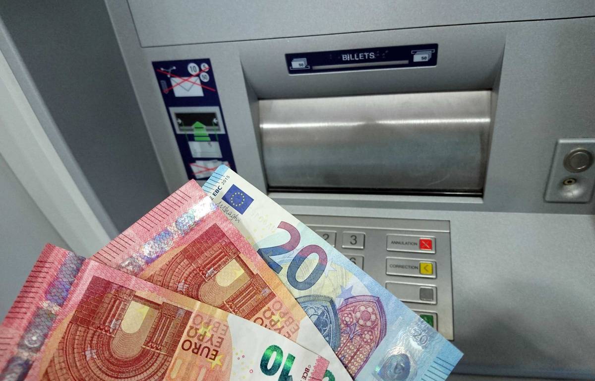 Cahors : Condamné à un an de prison ferme pour l’agression d’un homme de 96 ans au distributeur de billets