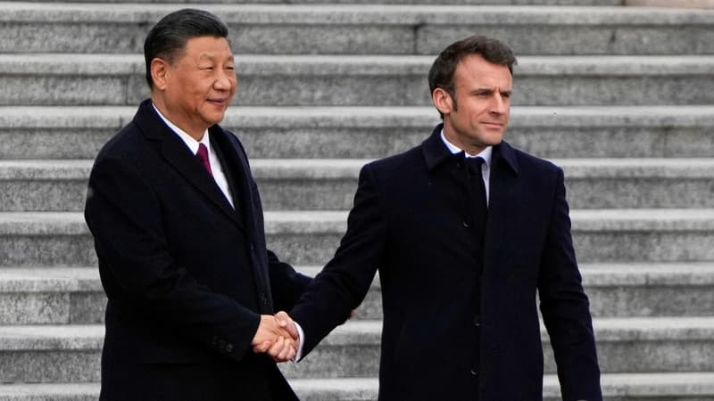 Porcelaine, photographies… Les cadeaux diplomatiques offerts par Emmanuel Macron à Xi Jinping