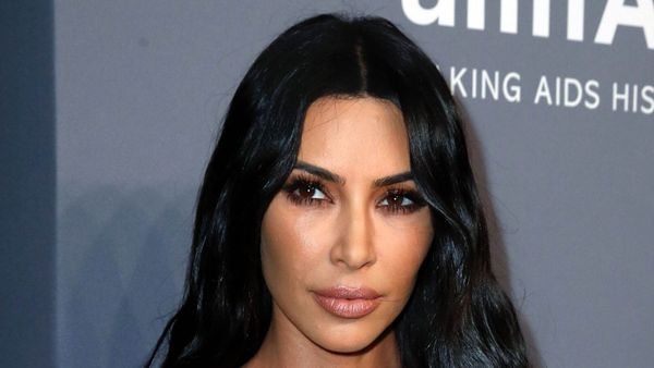 Dans la chambre des stars. Kim Kardashian revient sur son expérience très coquine à la télévision