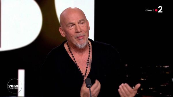 Florent Pagny malade : ce détail de son look qui n’est pas passé inaperçu dans 20h30 Le Dimanche
