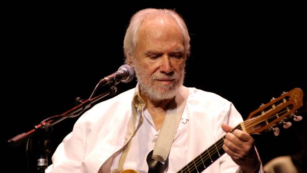 Georges Moustaki : "il n’a pas supporté…", ce jour où il a piqué une violente crise envers sa fille