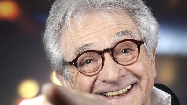 Jean-Pierre Descombes malade : l’animateur des Jeux de 20 heures réapparaît, ces images que sa femme voulait cacher