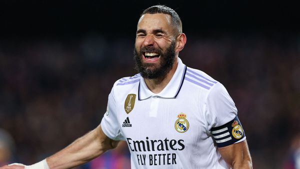 Karim Benzema papa gaga : ce selfie aussi rare que touchant aux côtés de sa fille Mélia et son fils Nouri