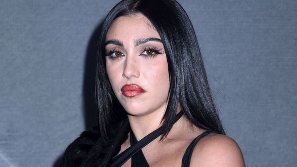 Lourdes Leon, Pamela Anderson, Eva Herzigova… Les total looks noirs provoc’ de la soirée Mugler H&amp;M (Photos)