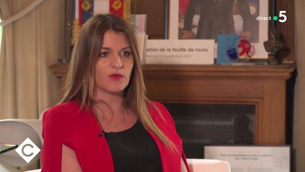 Marlène Schiappa "recadrée" : elle révèle les dessous de son échange avec Elisabeth Borne suite à sa couverture dans Playboy