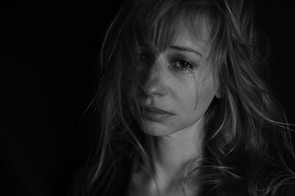 Rupture : voici les 5 phases du deuil amoureux décryptées