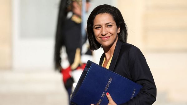 Sarah El Haïry : la jeune ministre de la Jeunesse fait son coming-out