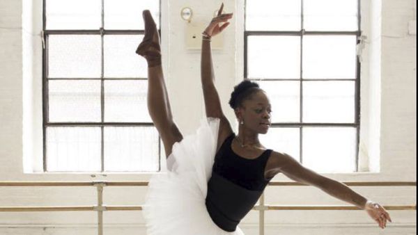 TÉMOIGNAGE. "Enfant victime de la guerre et maintenant ballerine renommée, Madonna veut adapter ma vie"