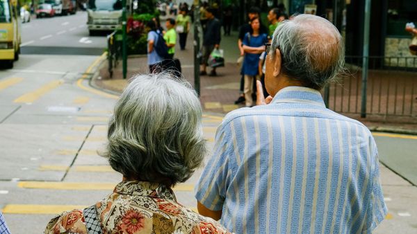 Un couple de retraités meurt à quelques jours d’intervalle après un repas très risqué