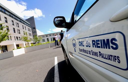 Une infirmière et une secrétaire blessées à l’arme blanche au CHU de Reims