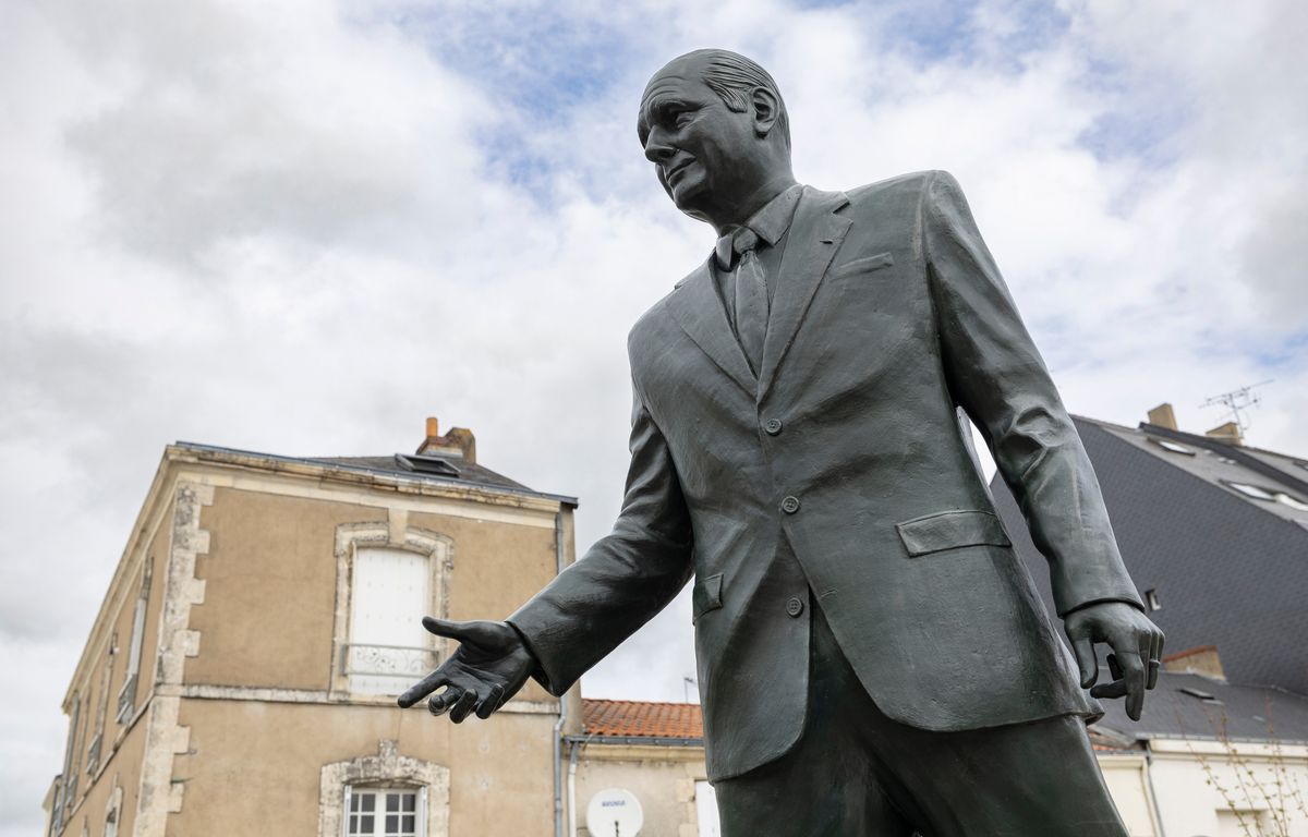 Vendée : Mais qui a vandalisé la nouvelle statue de Jacques Chirac ?