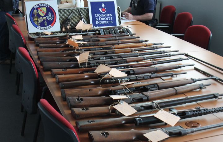 Nancy : Les douanes découvrent un véritable arsenal de guerre chez un collectionneur