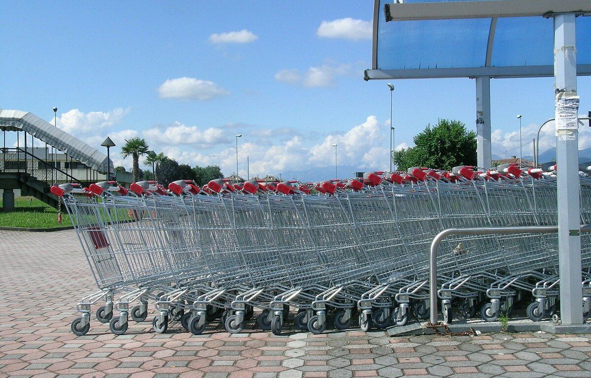 Loiret : Un voleur pris en flagrant délit abandonne son épouse sur place, « vous pouvez garder ma femme »