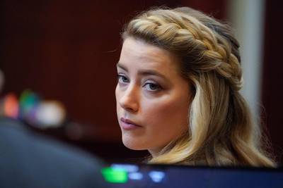 Amber Heard a-t-elle définitivement tiré un trait sur Hollywood?