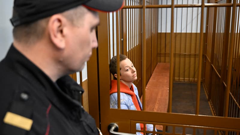 Russie: deux artistes réputées antiguerre en Ukraine incarcérées pour “apologie” du terrorisme