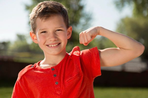 À 13 ans, il empêche l’enlèvement de sa petite sœur d’une façon héroïque