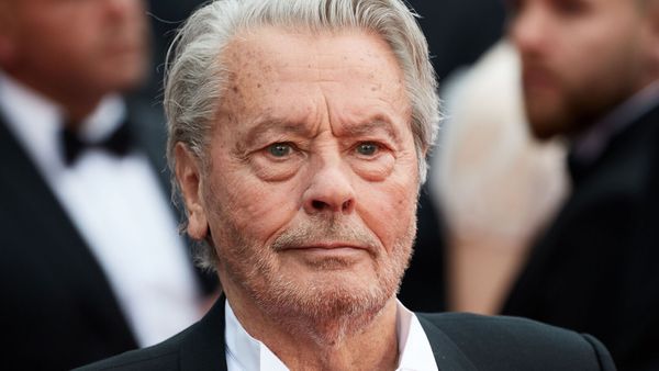 Alain Delon : une photo inédite de l’acteur dévoilée par son fils, Anthony