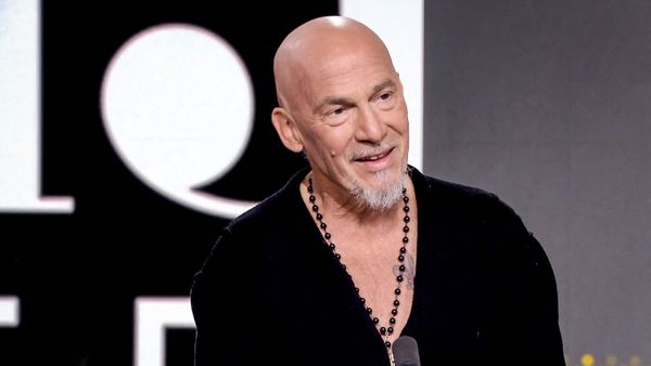 "J’ai joué avec le feu" : Florent Pagny revient avec lucidité sur l’arrêt de ses traitements contre son cancer