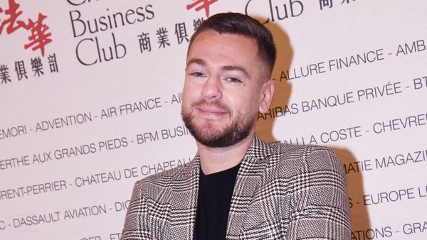 Jeremstar "agressé en pleine rue" : le blogueur sous le choc publie un message alarmant