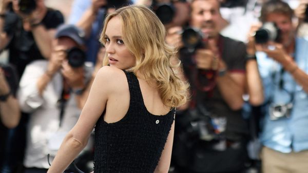 Lily-Rose Depp accusée de tourner dans une série "porno" : triste et désarmée, sa réponse sans compromis