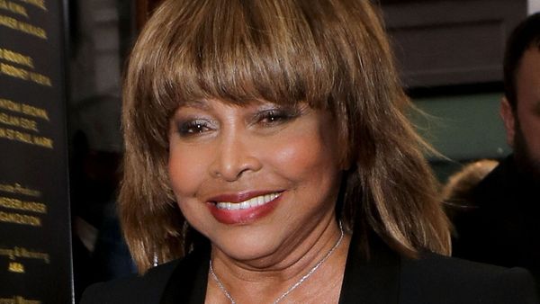 Mort de Tina Turner : pourquoi la star s’était-elle exilée en Suisse ?
