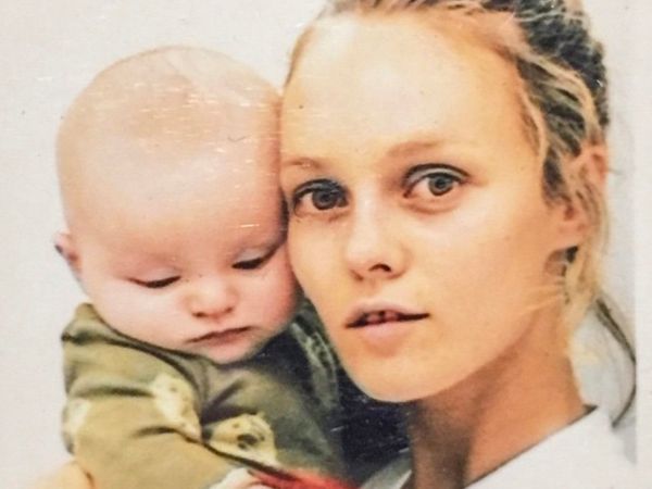 PHOTOS. Lily-Rose Depp : retour sur ses clichés les plus mignons avec sa mère Vanessa Paradis