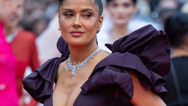Salma Hayek : l’actrice a-t-elle recours au Botox ? Elle répond