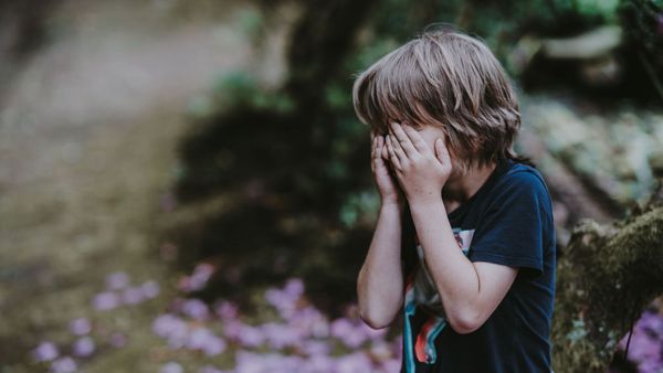 Une partie de cache-cache fait rage sur sa propriété, il commet un geste irréversible