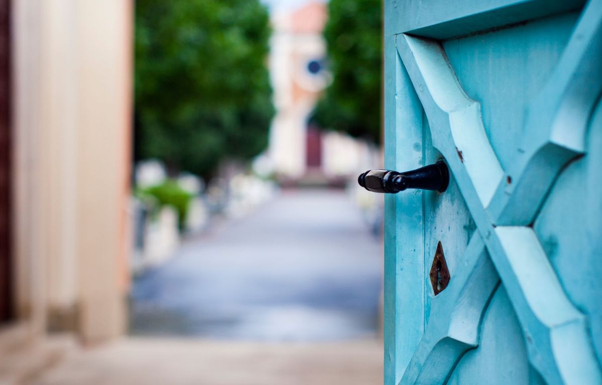 Charente-Maritime : Des cercueils profanés dans deux cimetières